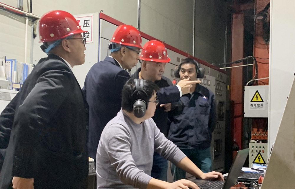 柴油發(fā)動(dòng)機(jī)