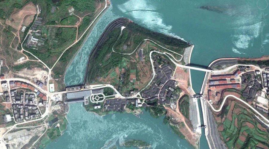 燃?xì)獍l(fā)動機