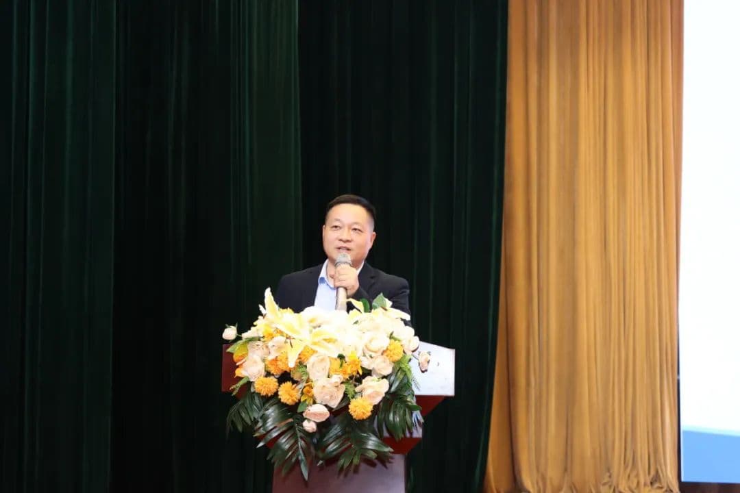  1697768122552540.  jpg